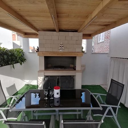 Apartments Paola Trogir Ngoại thất bức ảnh