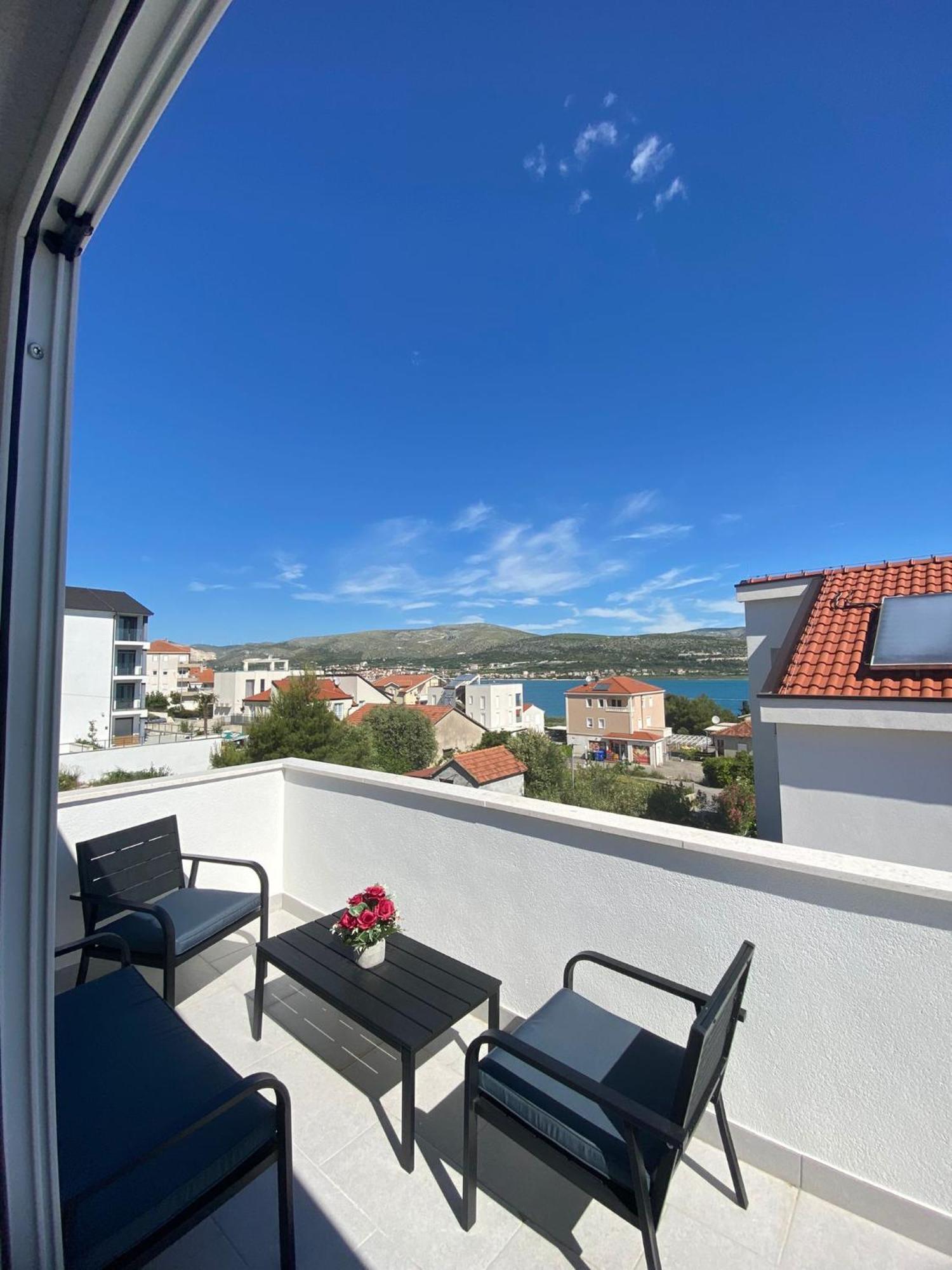 Apartments Paola Trogir Ngoại thất bức ảnh