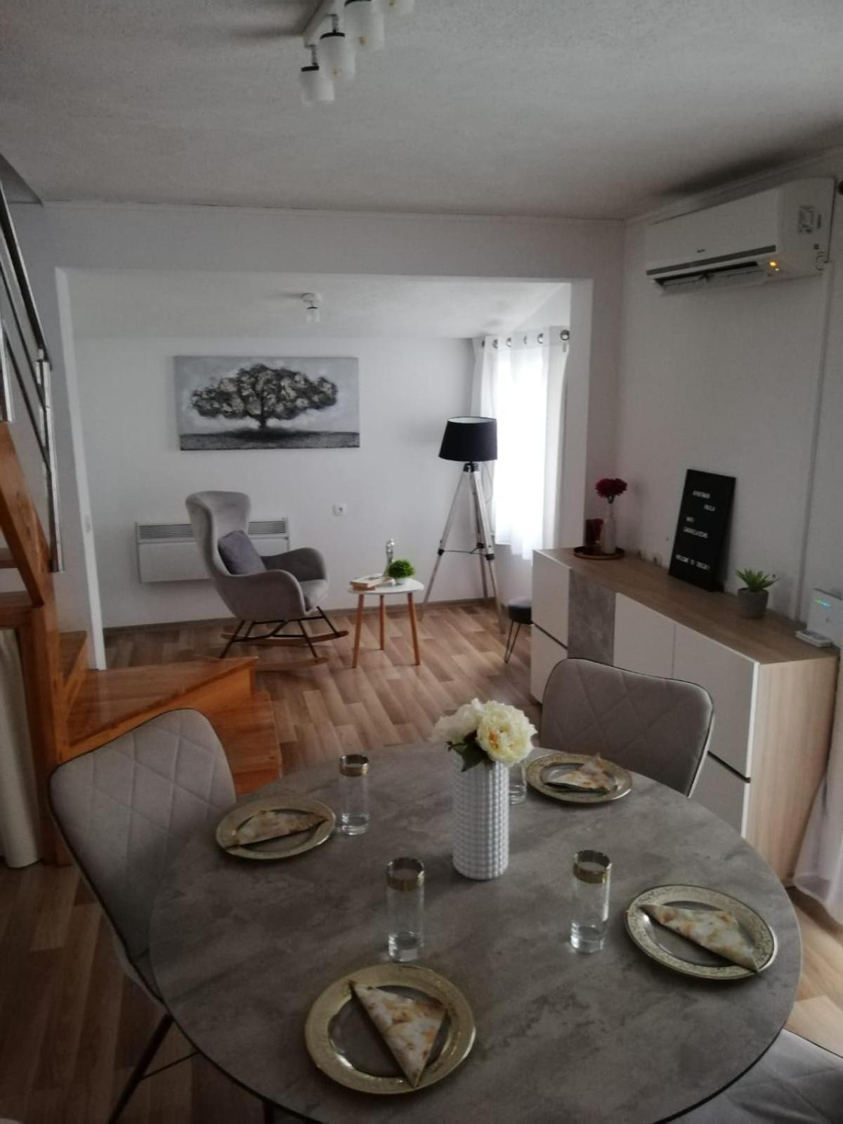 Apartments Paola Trogir Phòng bức ảnh