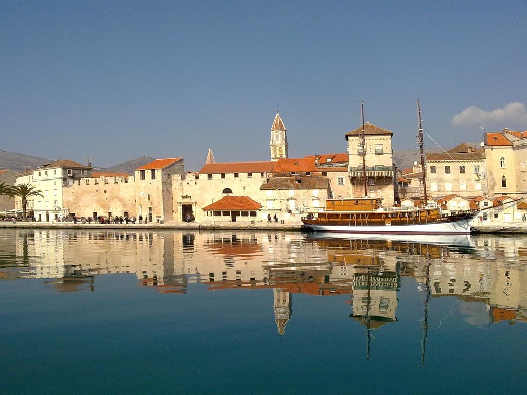 Apartments Paola Trogir Phòng bức ảnh