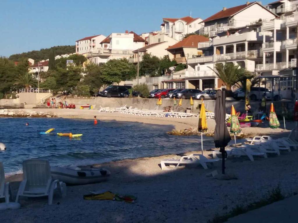 Apartments Paola Trogir Ngoại thất bức ảnh